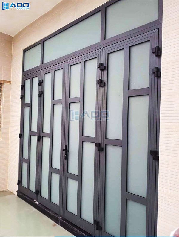 Cửa nhôm Xingfa kính mờ